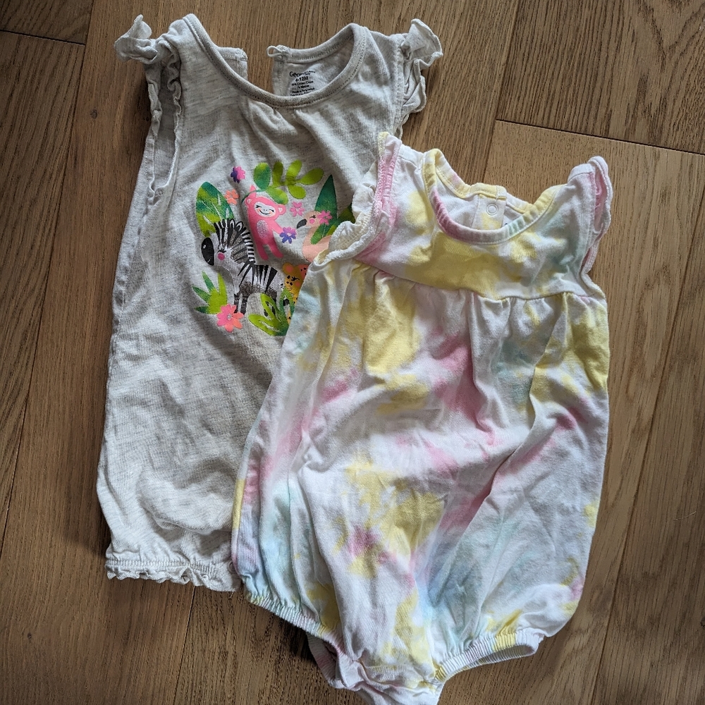2/$10💚 Tie Dye and Safari Bubble Rompers